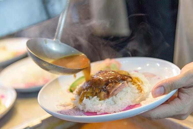Bangkok Food Tour of Bang Rak with Local Guide - Royal-style curry at the end: why the final meal matters