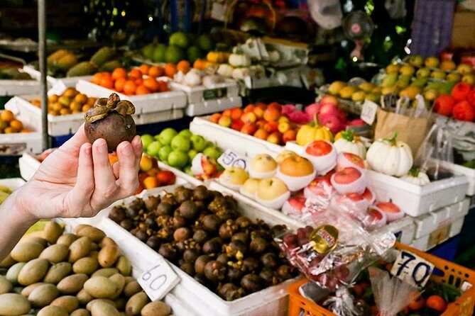 Bangkok Food Tour of Bang Rak with Local Guide - Guides and group energy: what names like Ja Jaa and Bella signal