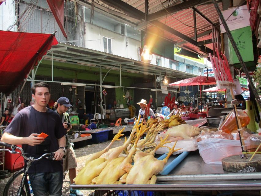 Bangkok Full-Day Bike Tour with Boat Transfer and Lunch - From Sukhumvit 26 to Bangkok’s back streets on two wheels