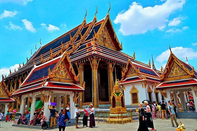 Bangkok Grand Palace and Emerald Buddha Tour - Dress Code Rules: How Not to Get Turned Away