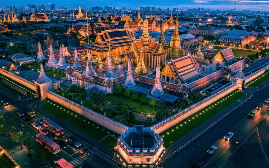 Bangkok: Grand Palace Skip-the-Line Entry Ticket - Who should book this ticket, and who might not love it