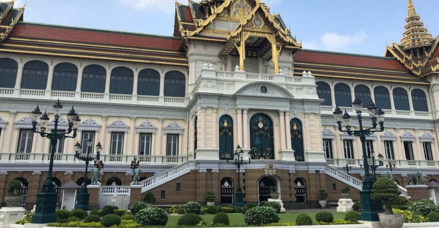 Bangkok: Grand Palace, Wat Pho & Wat Arun Tour in Italian - Key highlights to know before you go