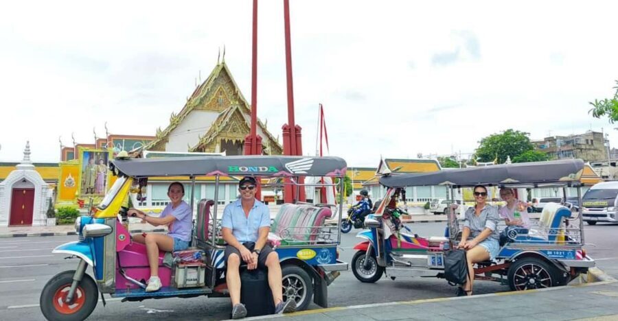 Bangkok: Guided Tour in a Typical Thai Tuk-Tuk - Wat Ratchanatdaram: a quieter stop that still builds your map