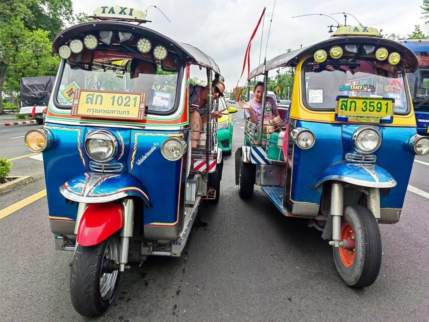 Bangkok: Guided Tour in a Typical Thai Tuk-Tuk - The route’s river view: seeing Wat Arun without entering