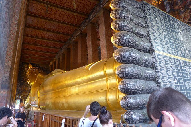 Bangkok Heritage Highlights: Grand Palace & Three Temples Tour - Grand Palace and Wat Phra Kaew: the must-know dress code and royal vibe