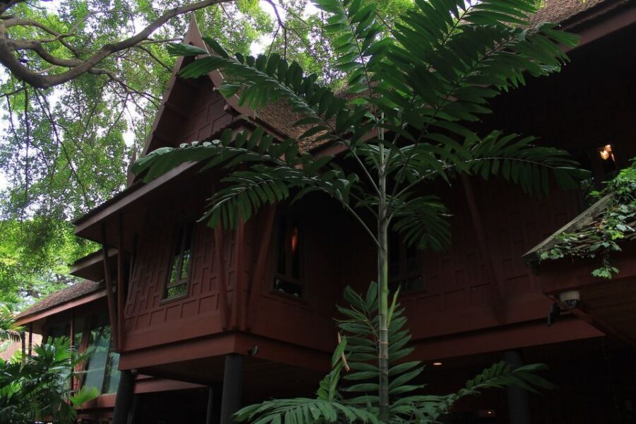 Bangkok: Jim Thompson House and Baan Krua Community Tour - Who should book, and who might prefer something else