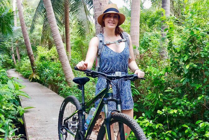 Bangkok Jungle Bike Tour - Hotel-pickup & Lunch - Bangkok Tree House and the raised paths: gorgeous views with real safety awareness