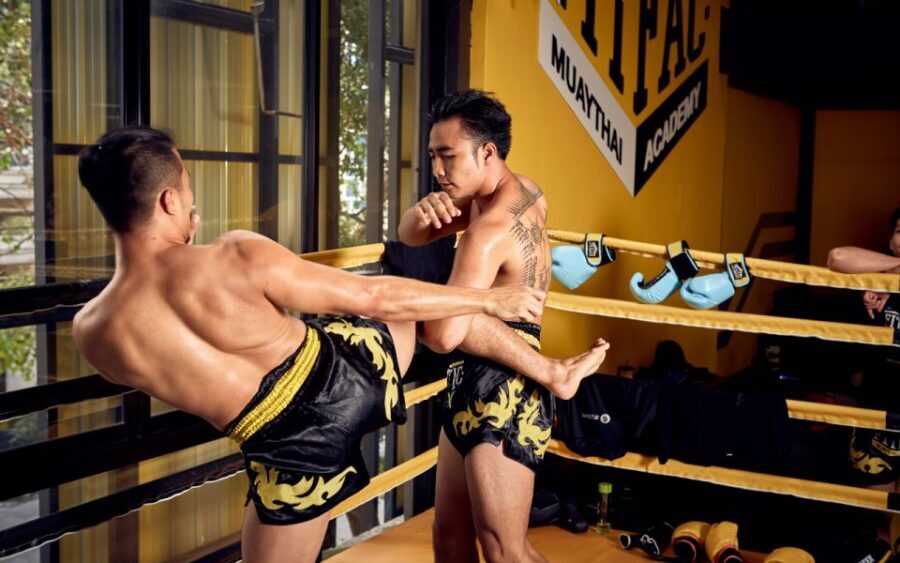 Bangkok: Learn 1-1 Muay Thai + Free Muaythai Shorts & Pickup - FITFAC gyms: easy to reach by BTS/MRT