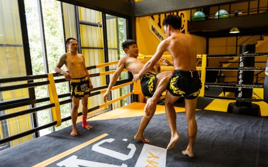 Bangkok: Learn 1-1 Muay Thai + Free Muaythai Shorts & Pickup - Price and value: is $57 worth one hour?