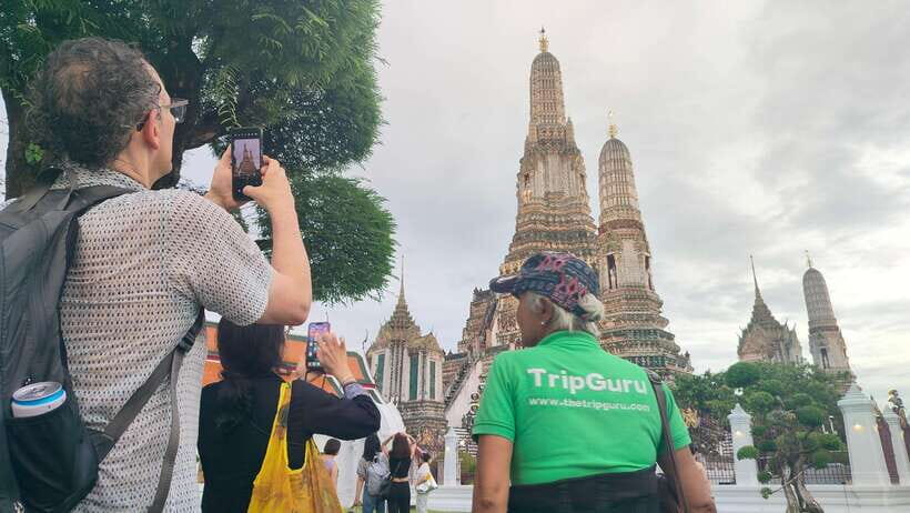 Bangkok: Longtail Boat Canal Tour to Wat Arun - Practical tips so the boat and temples stay comfortable