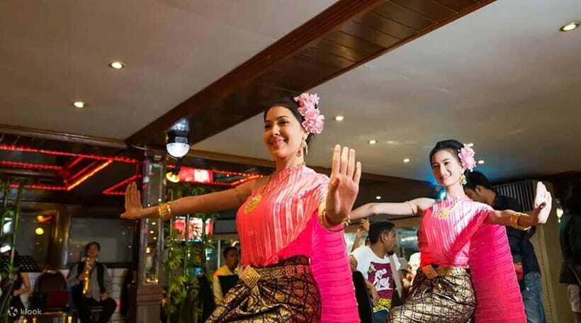 Bangkok: Luxury White Dinner Cruise Free Flow Beer and Wine - Decks and seating: choose where you want to watch