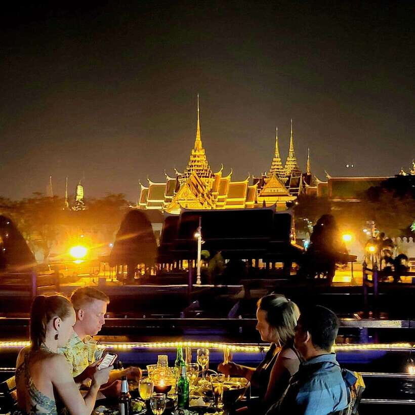 Bangkok: Luxury White Dinner Cruise Free Flow Beer and Wine - Service, cleanliness, and pacing: where this cruise wins