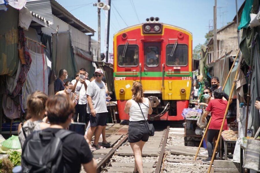 Bangkok: Maeklong Railway Market & Floating Market Tour - Should you book the Maeklong Railway Market and Floating Market Tour?