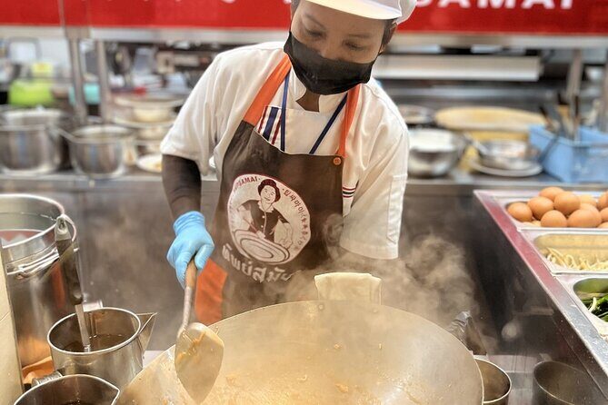 Bangkok Michelin Food Tour (3 Stops, 8 tastings) - Key highlights you’ll feel immediately