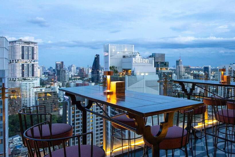 Bangkok: Mojjo Rooftop Lounge & Bar Food & Beverage Package - Booking Reality Check: Price, Timing, and Group Size