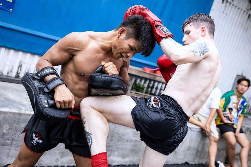 Bangkok: Muay Thai Boxing Introduction Class for Beginners - A One-Hour Taste of Bangkok Muay Thai at FA Group Fitness