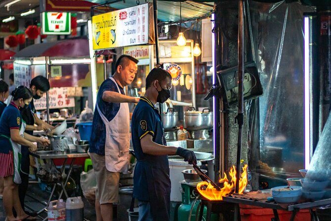 Bangkok Night Tour: Wat Arun, Wat Pho, Chinatown & Tuk Tuk Ride - Price and value: what you’re actually paying for