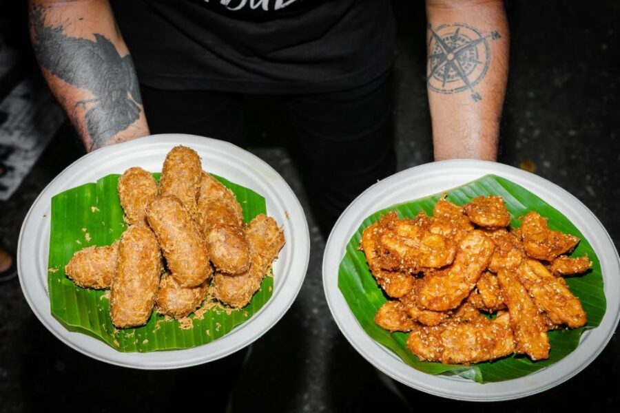 Bangkok: Old Siam Food Tour with 15+ Tastings - Tuk-tuk crossing: why the ride style matters for food tours