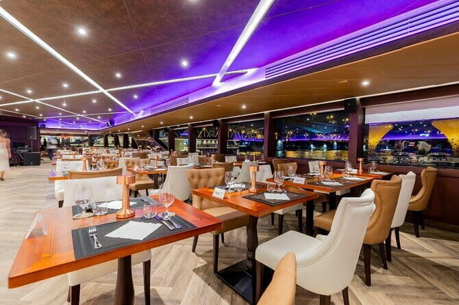 Bangkok Opulence Chao Phraya River Dinner Cruise from ICONSIAM - Sights you’ll see from the water (and how tide can matter)