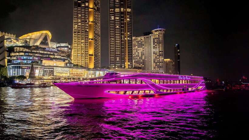 Bangkok: Opulence Luxury Dinner Cruise with Hotel Transfer - The dinner buffet reality check: unlimited food, but crowded lines can happen