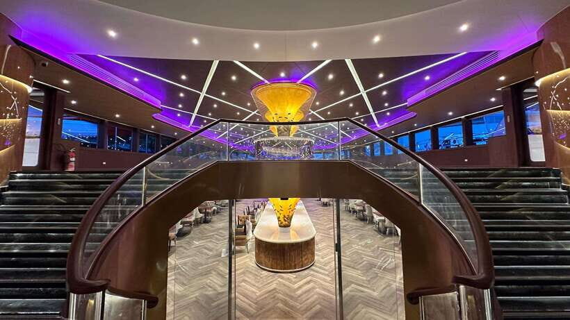 Bangkok: Opulence Luxury Dinner Cruise with Hotel Transfer - The river route: what you’ll see passing by (Wat Arun to Asiatique)