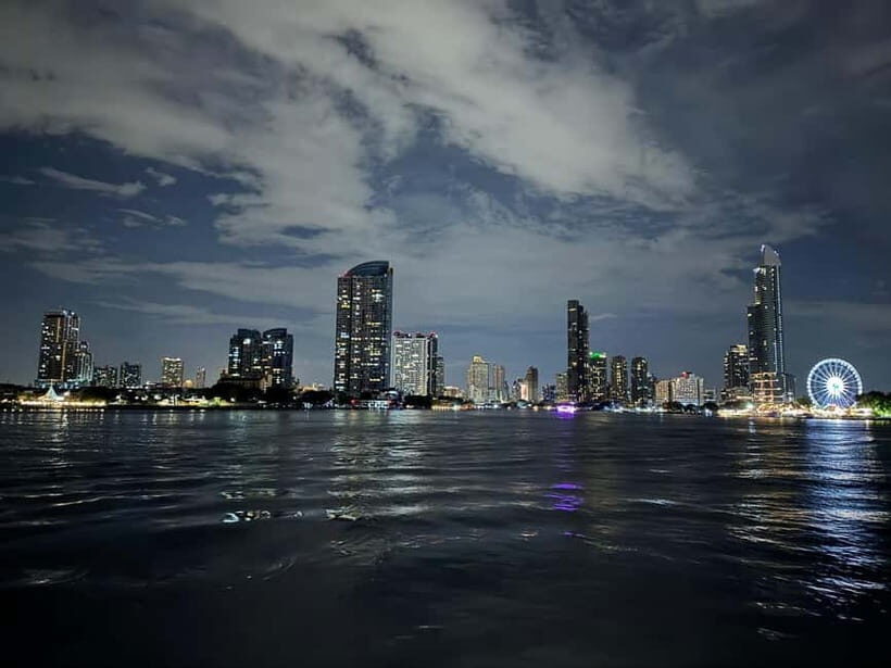 Bangkok: Opulence Luxury River Dinner Cruise - Check-in and seating: the part that can make or break your evening