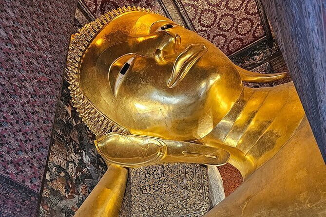 Bangkok Private and Custom Local Guide Tour - Rattanakosin Old City: setting your direction fast