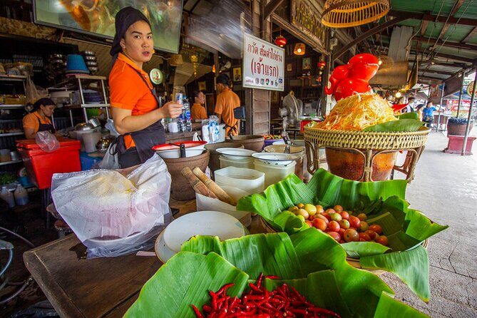 Bangkok Private Customizable Tour with Guide - Grand Palace and Wat Pho: The Classic Combo You Can Time Smart