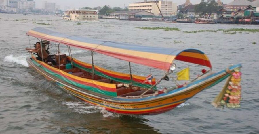 Bangkok: Private Thonburi Longtail Boat Tour & Wat Pho Visit - Getting From Your Hotel to Thonburi Without Bangkok Stress