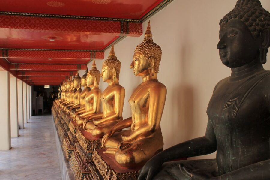 Bangkok: Private Thonburi Longtail Boat Tour & Wat Pho Visit - Wat Pho Temple: The Reclining Buddha and Thailand’s Famous Massage Roots