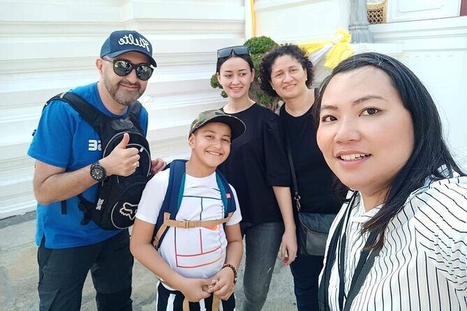 Bangkok Private Walking Tour with A Pro Guide (Tour Car Option) - Key highlights to look for
