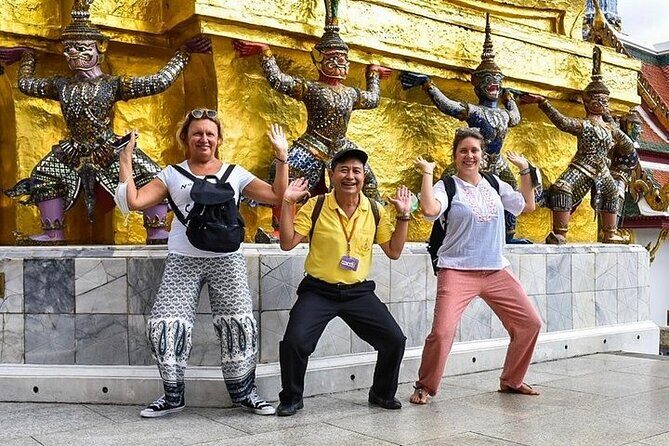 Bangkok Private Walking Tour with A Pro Guide (Tour Car Option) - Why a private walking plan makes Bangkok easier