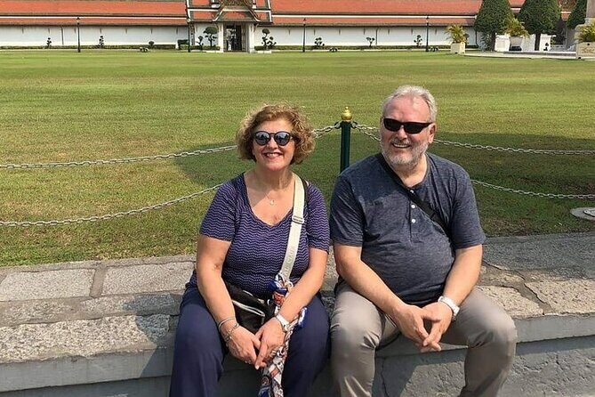 Bangkok Private Walking Tour with A Pro Guide (Tour Car Option) - What you’ll see: monuments, neighborhoods, markets, and cultural landmarks