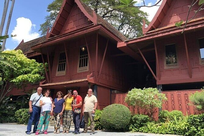 Bangkok Private Walking Tour with A Pro Guide (Tour Car Option) - Food and shopping stops that actually make sense