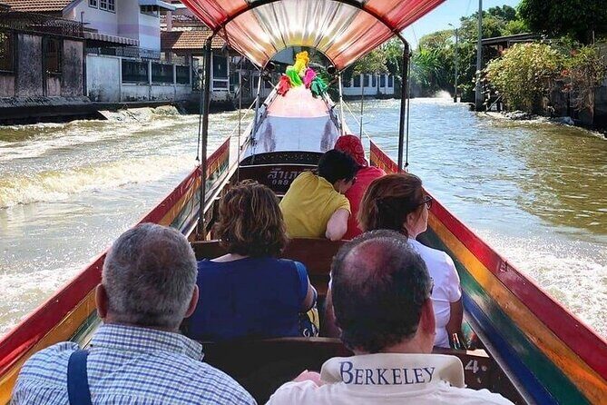 Bangkok Private Walking Tour with A Pro Guide (Tour Car Option) - The guide makes (or breaks) the day