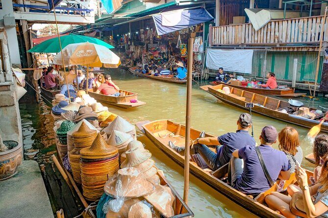 Bangkok: Railway and Floating Market Tour + Dragon Temple - A $27 Bangkok day trip that actually adds up