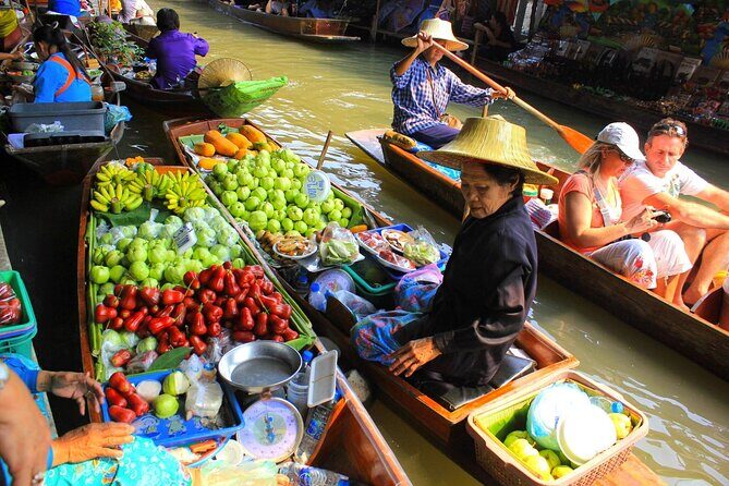 Bangkok: Railway and Floating Market Tour + Dragon Temple - Wat Samphran dragon temple: Thai mythology made into architecture