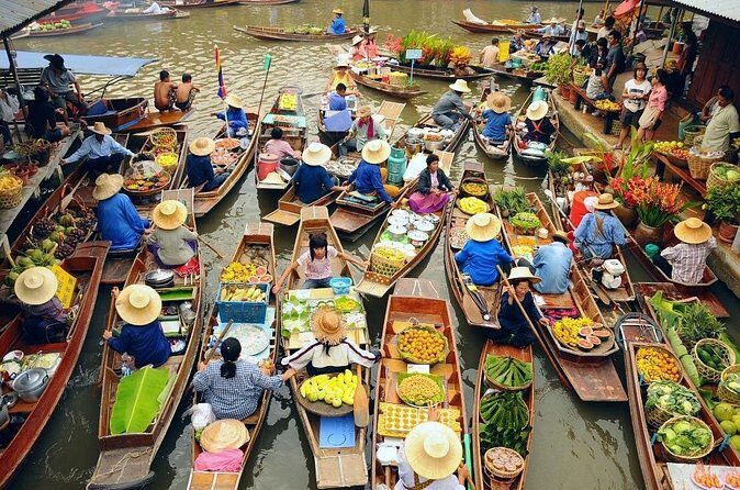 Bangkok: Railway and Floating Market Tour + Dragon Temple - Who this Bangkok tour suits best (and who should think twice)