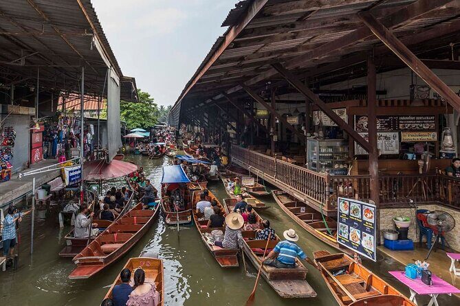 Bangkok: Railway and Floating Market Tour + Dragon Temple - Should you book DiscoverEase Tours for Maeklong, Damnoen Saduak, and Wat Samphran?