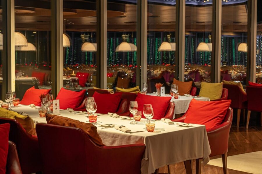 Bangkok: Red Sky Rooftop & Bar 56th Floor - Quick take: Is Red Sky worth your Bangkok night?