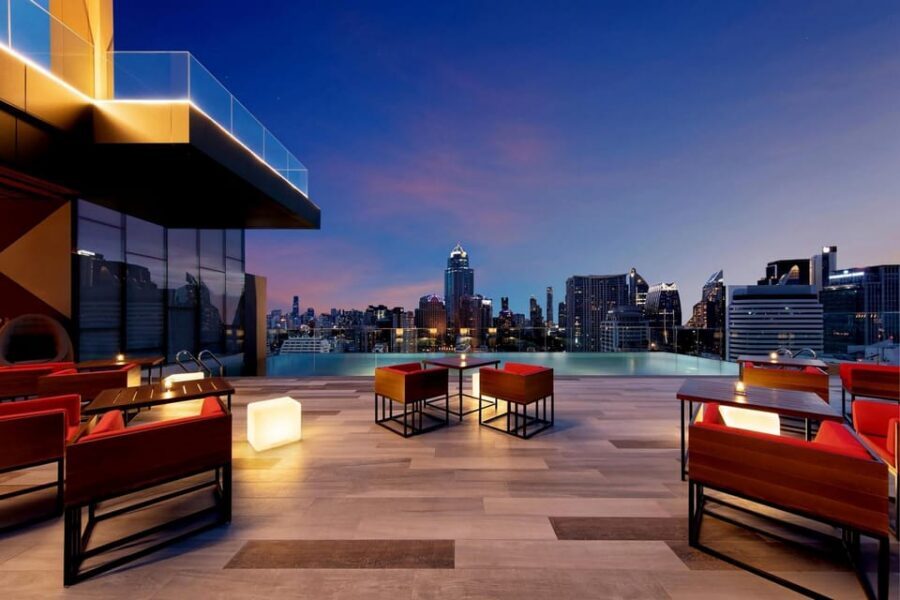 Bangkok: RedSquare Rooftop Bar at Novotel Sukhumvit 4 - Who this is best for (and who might want a different plan)