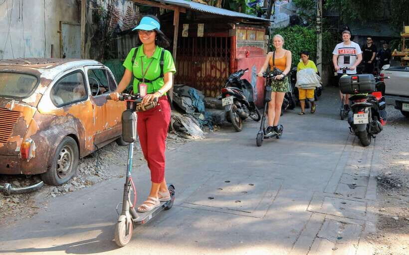 Bangkok: Riverside E-Scooter Adventure with StreetFood Snack - Why This Riverside E-Scooter Tour Feels Different From Walking