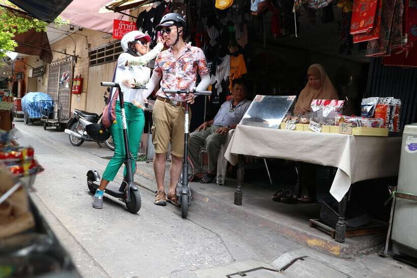 Bangkok: Riverside E-Scooter Adventure with StreetFood Snack - Wat Kalayanamitr Varamahavihara: Buddhism Basics Without the Boredom