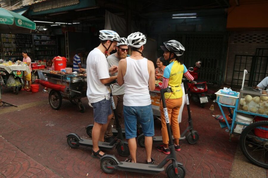 Bangkok: Riverside E-Scooter Adventure with StreetFood Snack - Thonburi Back Lanes to Chinatown: Faster Than You Think