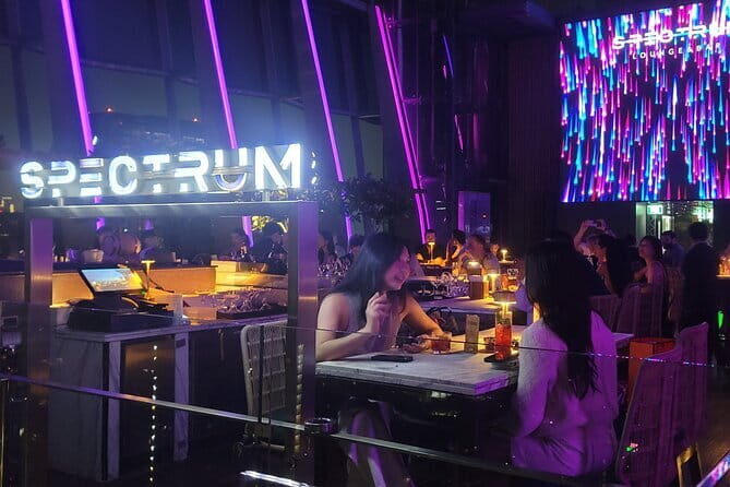 Bangkok: Rooftops, Clubs & Go Gos-Soi Cowboy, Nana Plaza, Soi 11 - Soi 11: The Trendy Stretch Where You Can Spot Your Own Favorites
