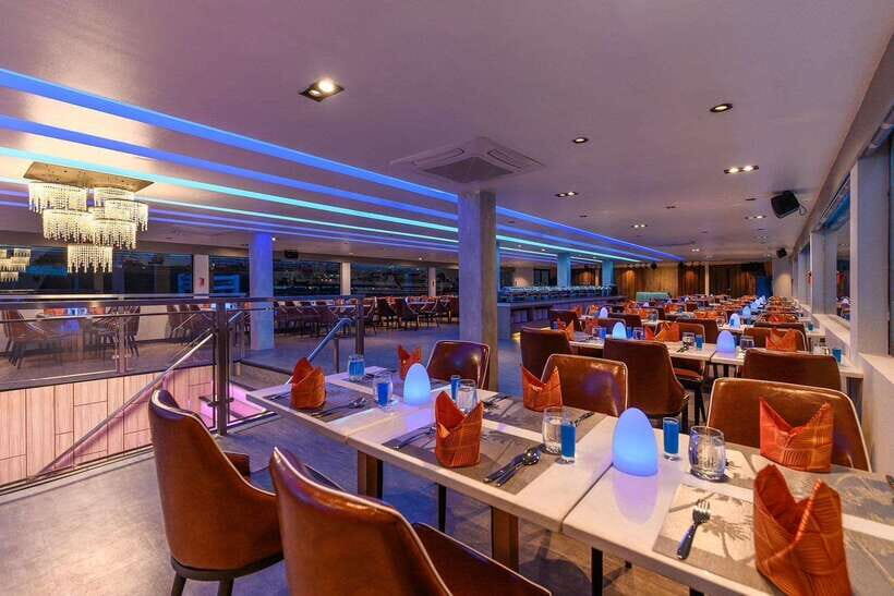 Bangkok: Royal Princess River Dinner Cruise with Live Music - Who should book this dinner cruise (and who should reconsider)