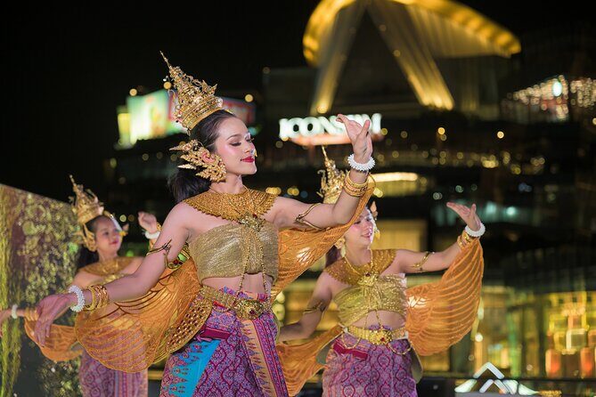 Bangkok Sawasdee Chaophraya Dinner Cruise from ICONSIAM - Rama VIII Bridge and the return ride: the in-between views count
