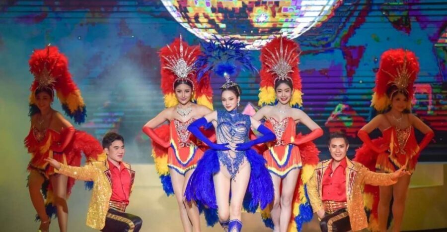 Bangkok: Skip-the-Line Golden Dome Cabaret Show Tickets - Costumes, Comedy Energy, and the Acts You’ll Want to Watch Closely