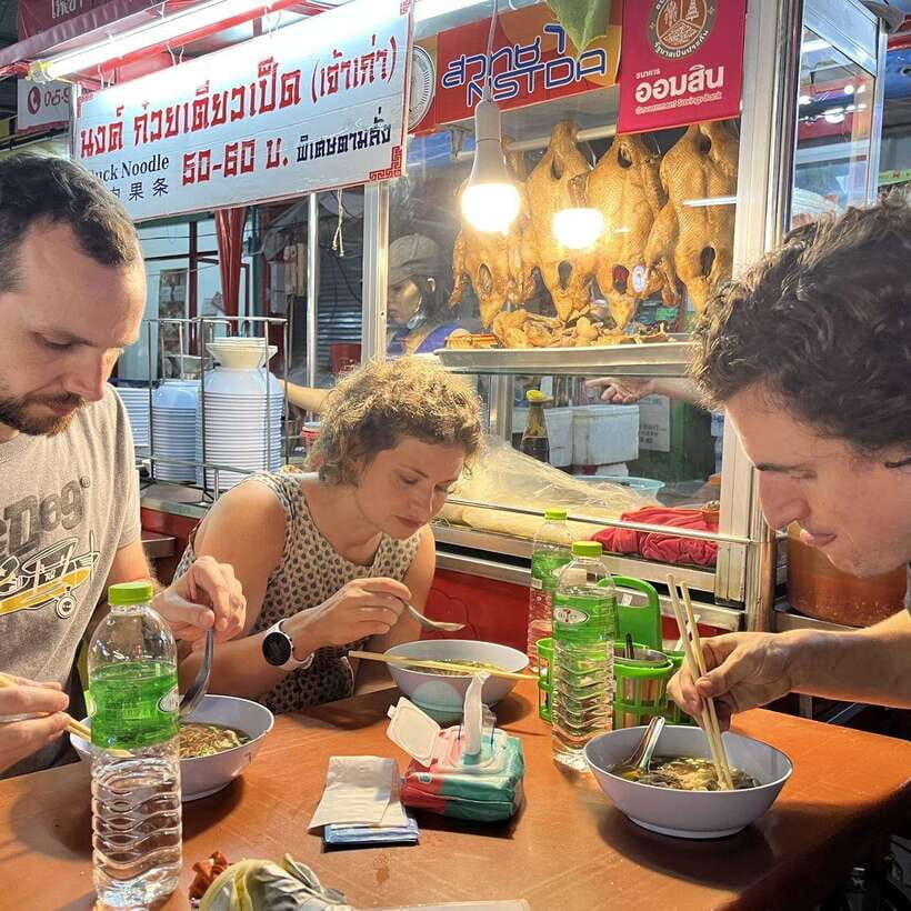 Bangkok: Street Food Tasting Tour at Night - The Guide Component: More Than Just Ordering