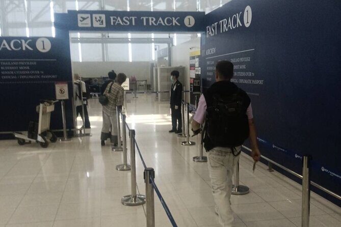 Bangkok Suvarnabhumi Airport VIP Fast-Track Lane Service - Practical rules that can affect your booking